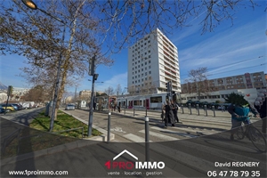 appartement à la vente -   38100  GRENOBLE, surface 137 m2 vente appartement - UBI397327601